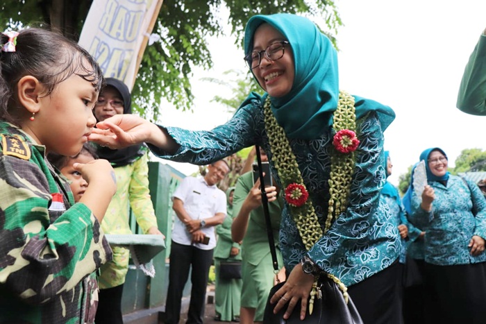 Tim penilai saat disambut kedatangannya oleh Pemkot Pasuruan.