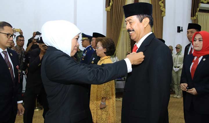 Terima Satyalancana Karya Satya, ASN Pemprov Jatim Diharapkan Makin CETTAR