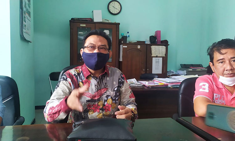Reaktif Rapid Test, Anggota DPRD Jombang Jalani Swab Test
