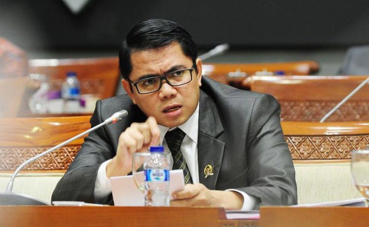 Arteria Dahlan, Anggota Komisi III DPR RI.