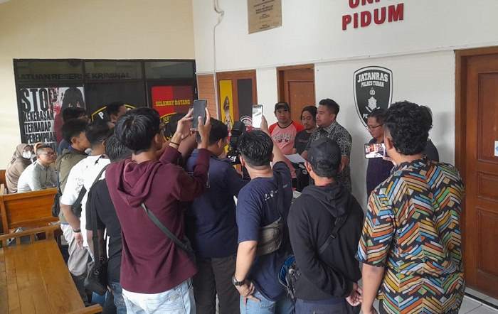 Rilis pers ungkap kasus pencurian HP Iphone. Foto: Ist.