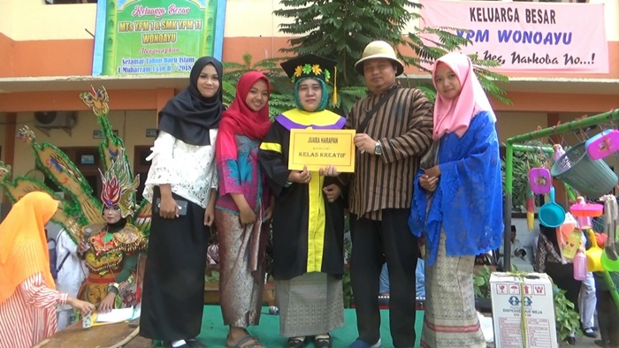 Peringati Tahun Baru Islam, MTs dan SMK YPM Sidoarjo Gelar Karnaval Syar