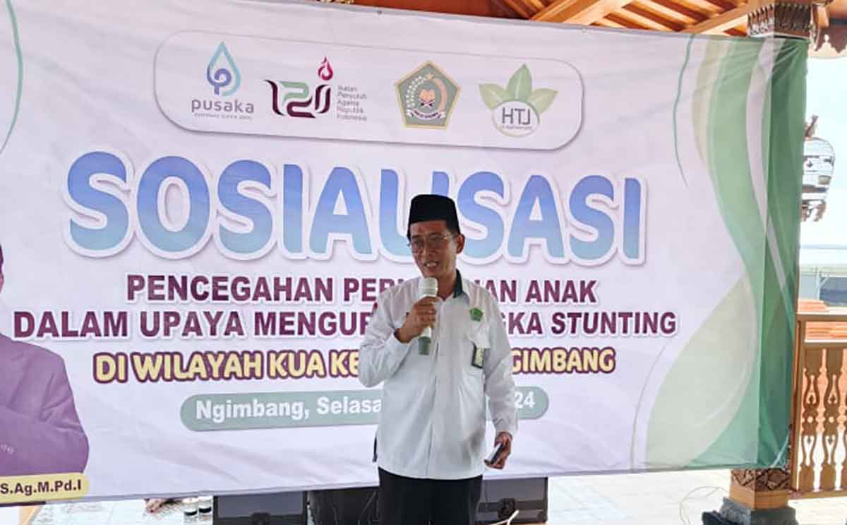 Kasi Bimas Islam Kemenag Lamongan, Imam Hambali, saat memberi sambutan. 