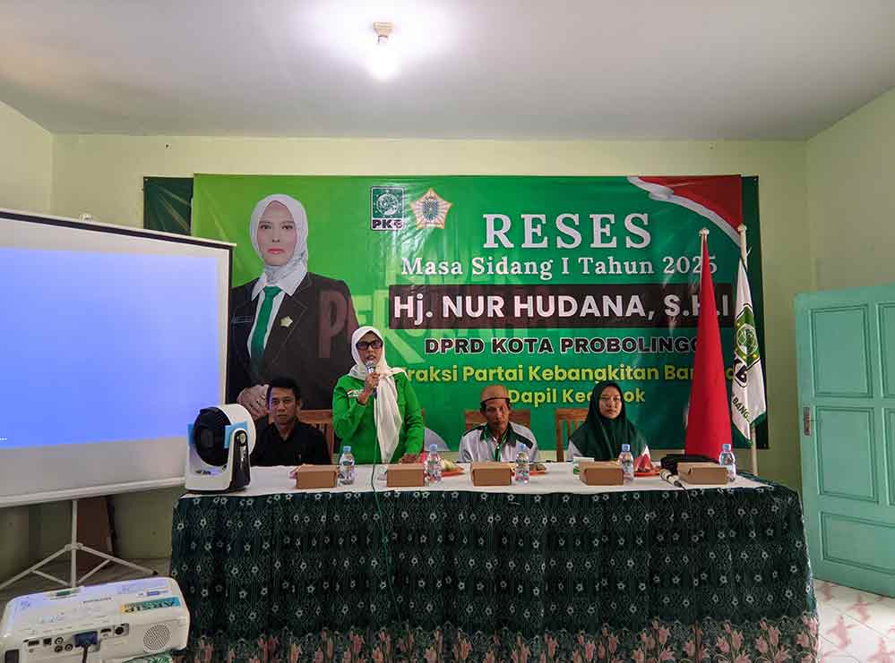 Anggota DPRD Probolinggo dari Fraksi PKB, Nur Hudana saat reses masa sidang 1 tahun 2025.