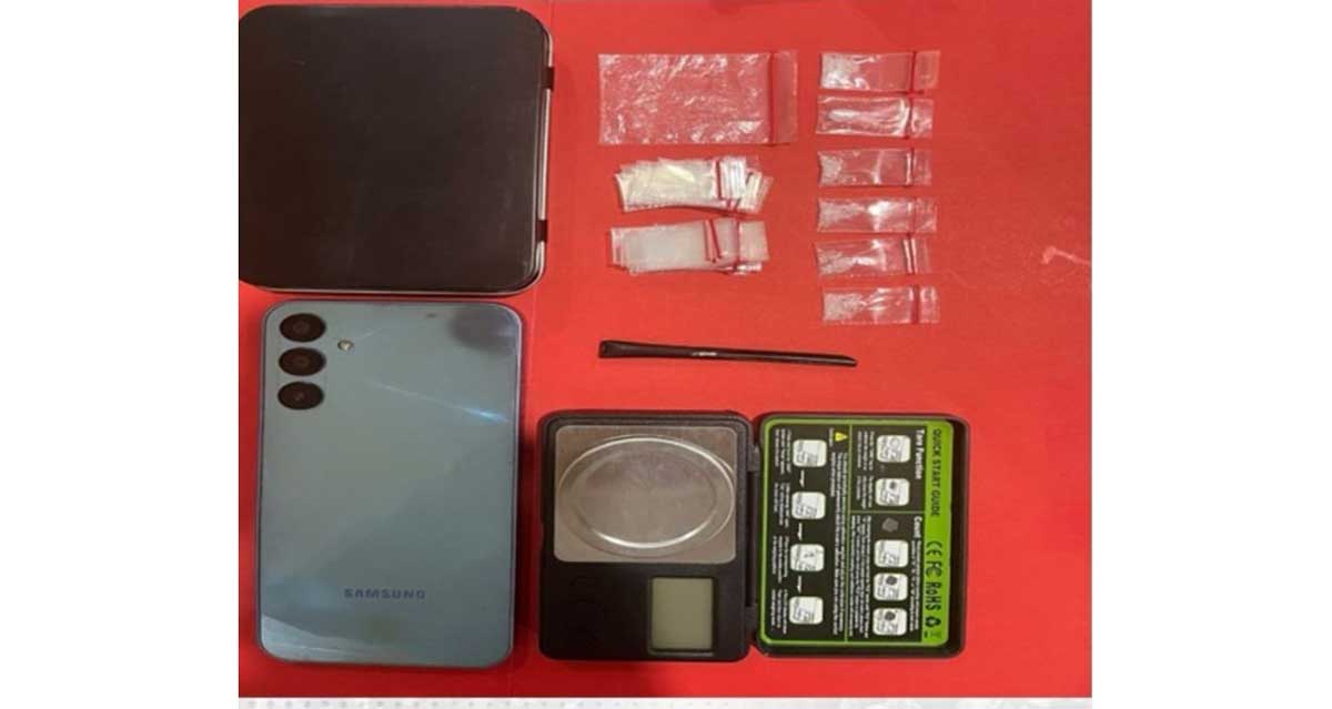 Barang bukti yang diamankan petugas Satresnarkoba Polres Jombang.