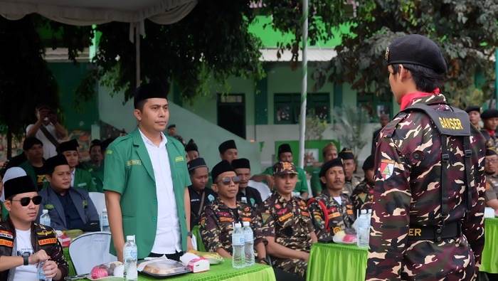 Ketua PW GP Ansor Jatim, Musaffa Safril, hadir sebagai Inspektur Apel Banser pada pembukaan Susbalan ke-50 PC GP Ansor Kabupaten Mojokerto. Foto: Ist.