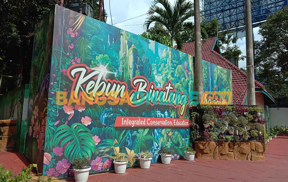Kebun Binatang Surabaya. Foto: BANGSAONLINE
