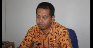 Kepala bidang (Kabid) Sosial dan Budaya Bappeda Tuban, Rochmad. (Suwandi/BANGSAONLINE)