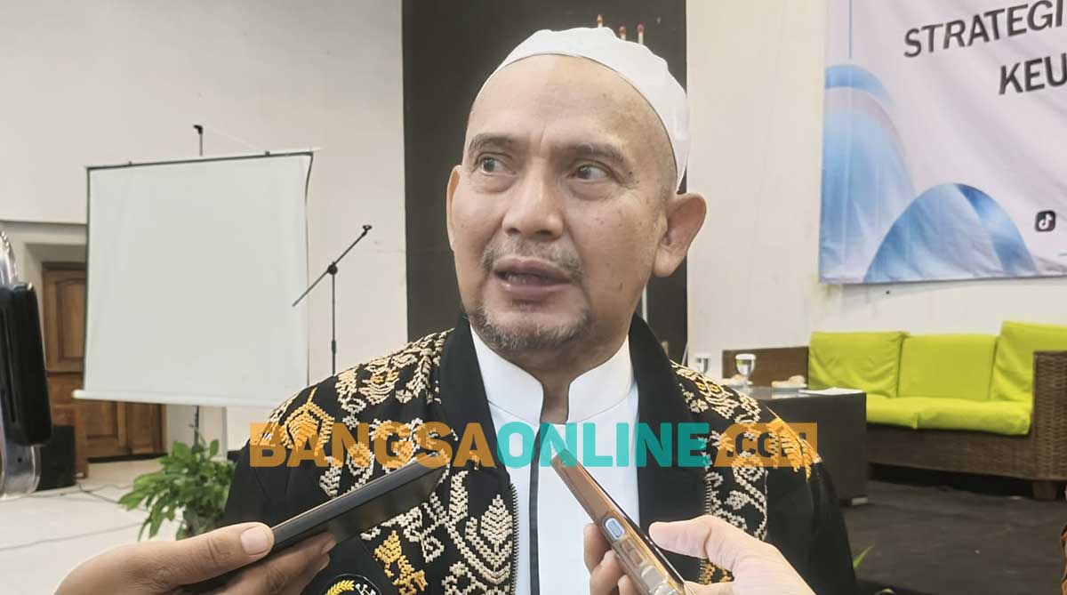 Anggota DPR RI Komisi VIII, KH. An’im Falahudin Mahrus. Foto: MUJI HARJITA/BANGSAONLINE