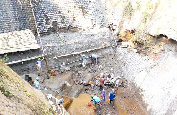 Cuaca Tak Menentu, Pelaksanaan Proyek Fisik Irigasi di Pasuruan Ditunda Beberapa Hari
