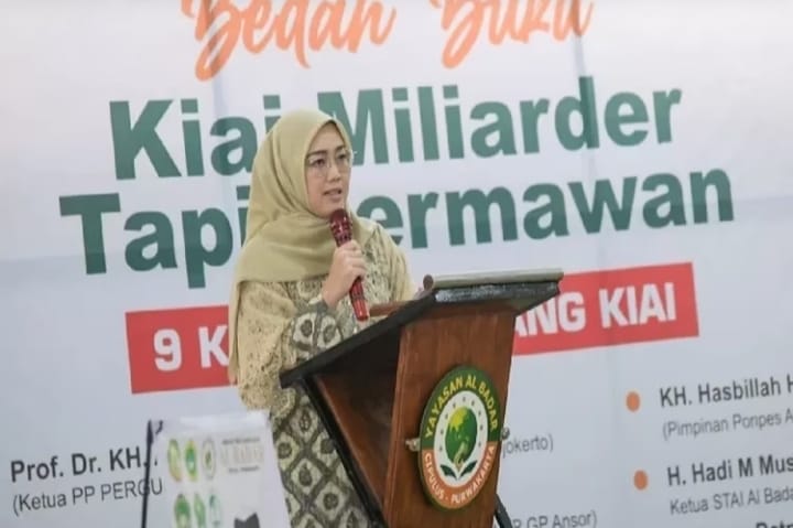 Bupati Anne Senang Baca Buku Kiai Miliarder Tapi Dermawan, Berharap Lahir Kiai Asep di Purwakarta