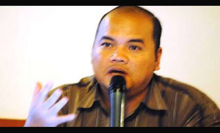 Andy William Sinaga