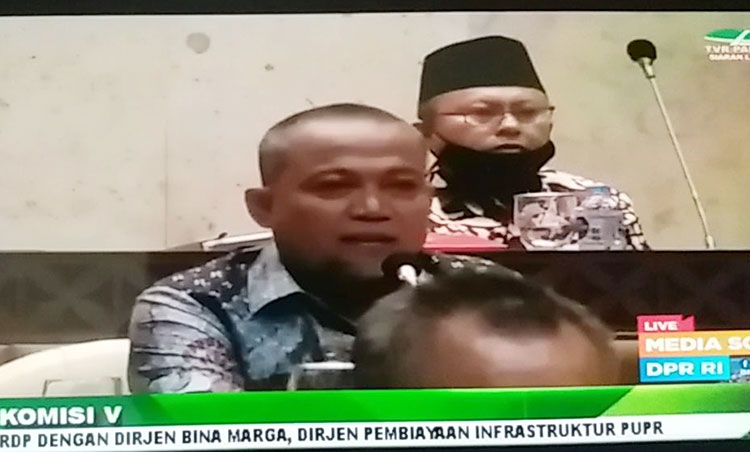 H. Syafiuddin, S.Sos Anggota Komisi V DPR RI saat Rapat Dengar Pendapat (RDP) dengan Ditjen Bina Marga Kementerian PUPR di Gedung Komisi V DPR RI, Senin (14/9/2020).