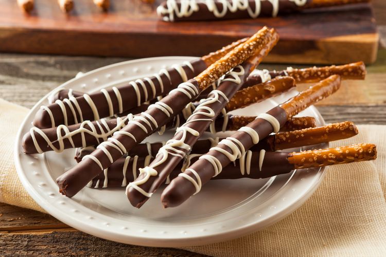 Resep Stik Cokelat Dari Kacang Mete Cincang. Foto: Ist