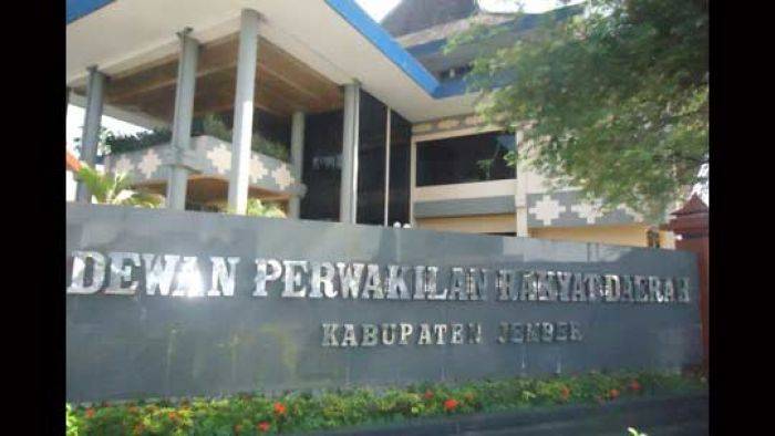 Kantor DPRD Jember.