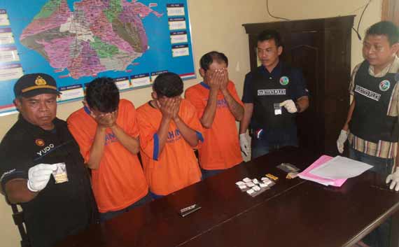 Teler saat Lihat Orkes, 3 Pengedar Narkoba di Kediri Diringkus