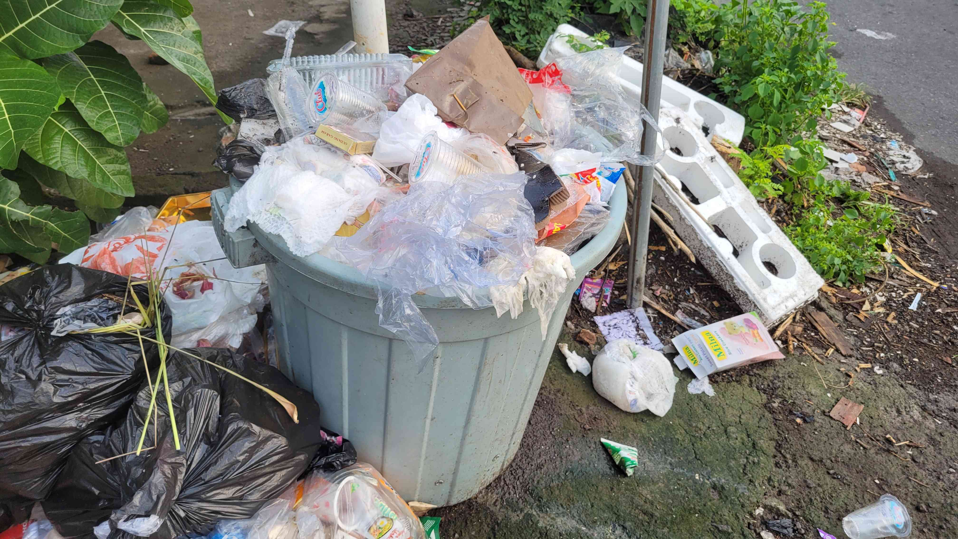Sampah Numpuk di Kampung-Kampung di Surabaya, Belajar Kebersihan dari Maroko dan Singapura