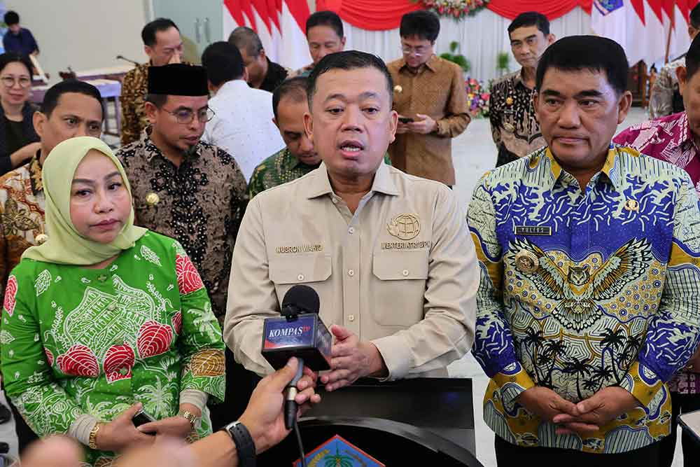 Menteri ATR/BPN, Nusron Wahid, saat acara di Wisma Negara Bumi Beringin, Kantor Gubernur Sulut. (Ist)