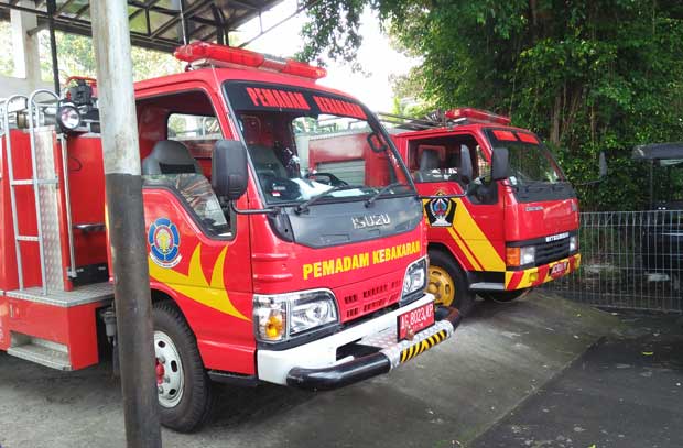 Kabupaten Blitar hanya Punya Dua Mobil Pemadam Kebakaran