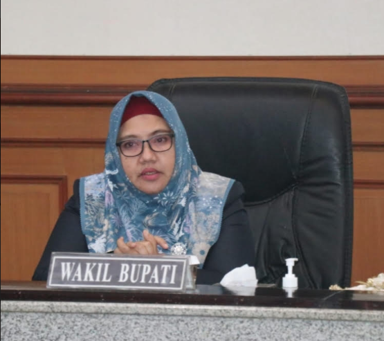 Tinggal Bu Min Petahana yang Belum Daftar Bacakada Gresik 2024
