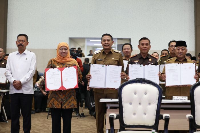 Penandatangan perjanjian kerja sama penerapan pidana kerja sosial bagi pelaku tindak pidana