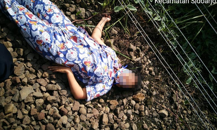 Kondisi korban sebelum dievakuasi usai dihantam kereta api.