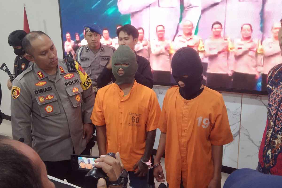 Kapolres Ngawi, AKBP Dwiasi Wiyatputera saat menggelar jumpa pers pengungkapan penganiayaan, Jumat (10/3/2023)
