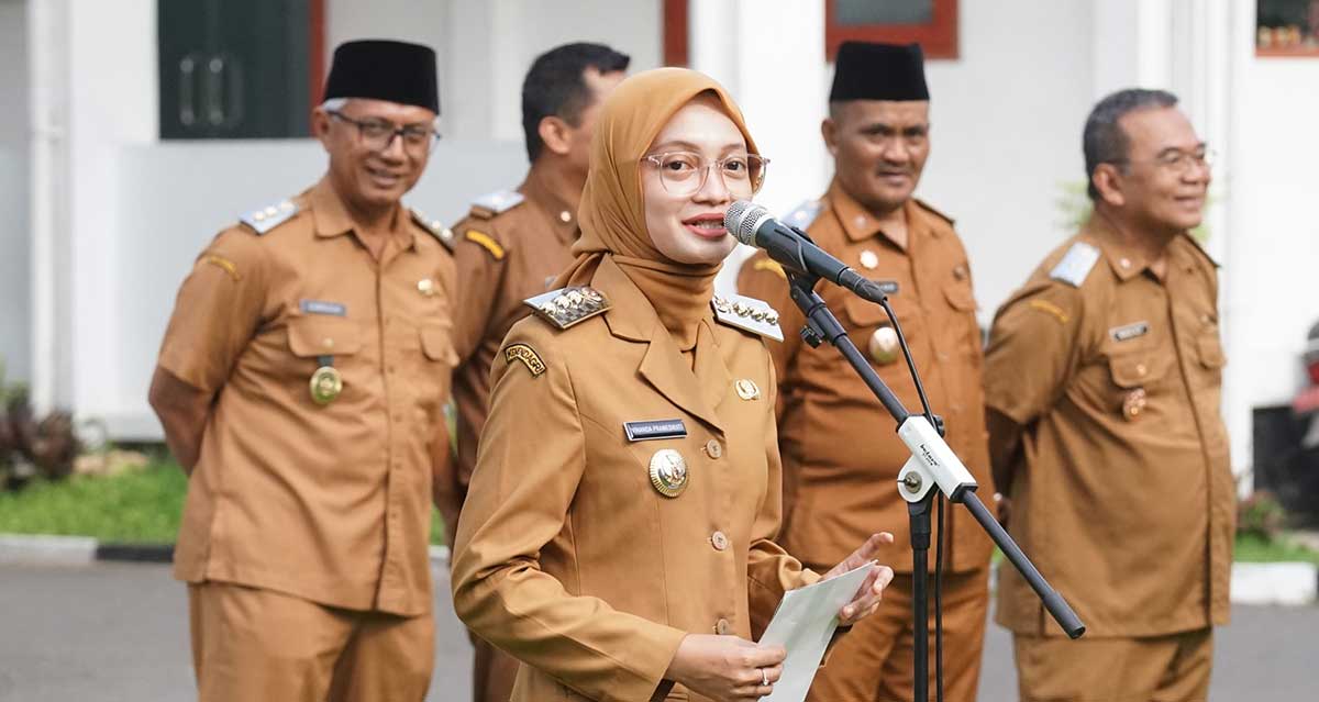 Wali Kota Kediri saat memberi sambutan.