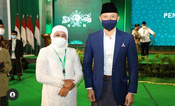 Agus Harimurti Yudhoyono, Ketua Umum DPP Partai Demokrat bersama Gubernur Khofifah saat menghadiri resepsi pelantikan Pengurus Besar Nahdlatul Ulama (PBNU) di Balikpapan, Kalimantan Timur (Kaltim). foto: istimewa