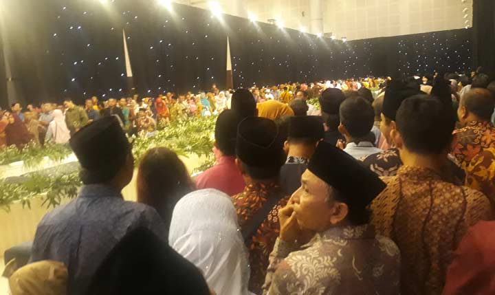 Ribuan Masyarakat Jatim Hadiri Resepsi Pernikahan Ima – Fadil