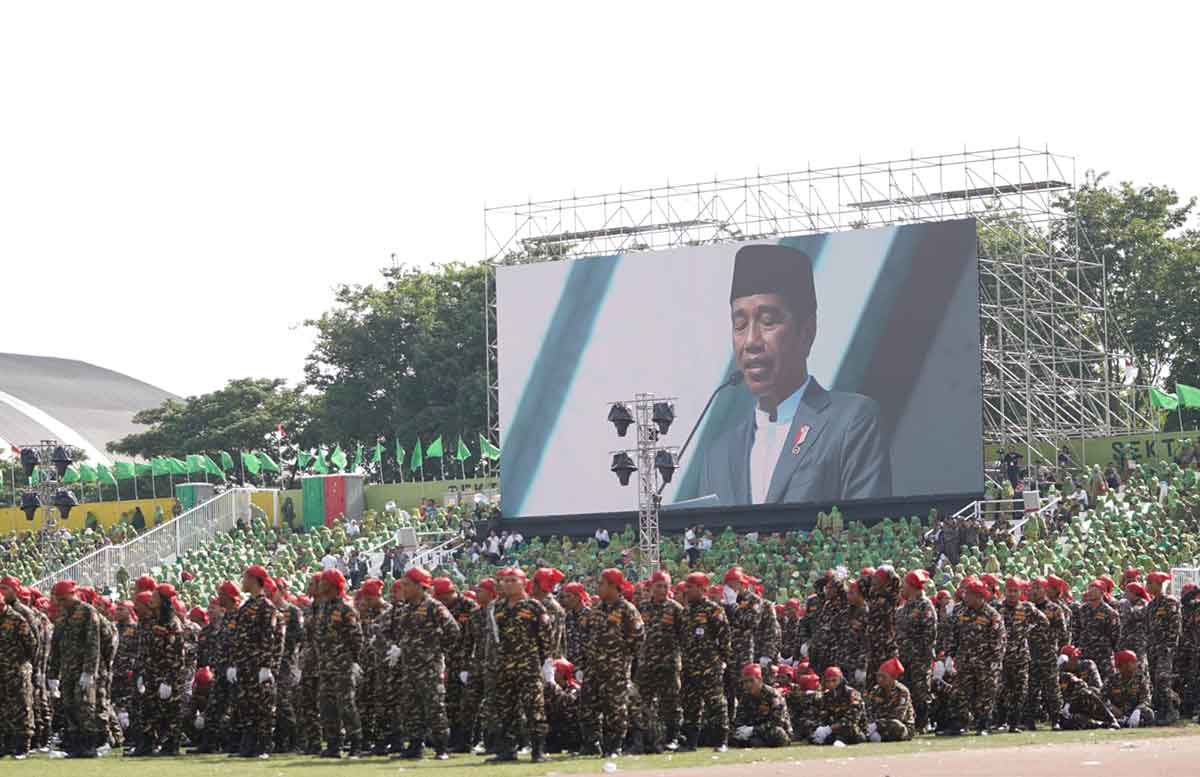 Presiden Jokowi saat menghadiri resepsi puncak peringatan Satu Abad NU.