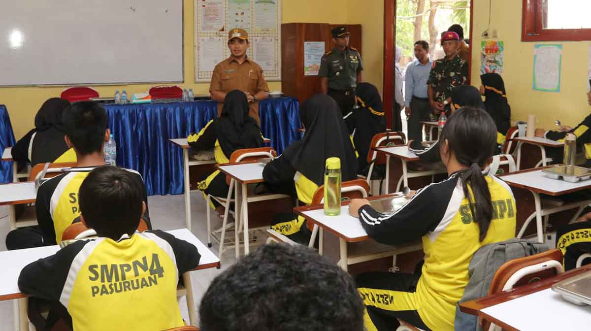 Bersama Forkopimda, Wali Kota Pasuruan Tinjau Pelaksanaan Program MBG