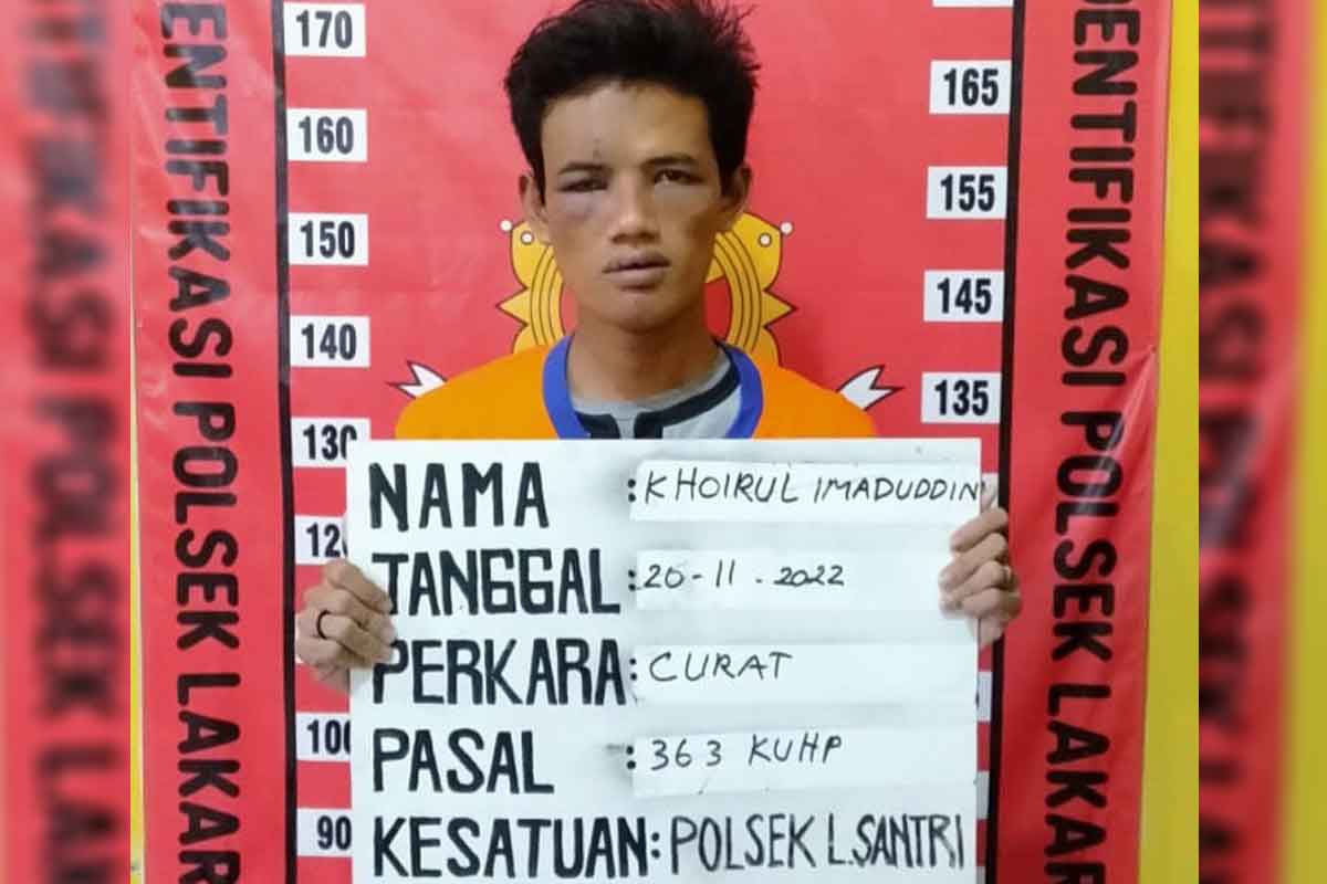 Pelaku Khoirul Imaduddin saat ditangkap Polsek Lakarsantri