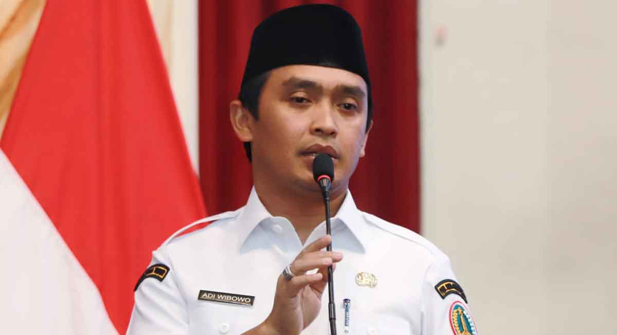 Wali Kota Pasuruan, Adi Wibowo, saat memberi sambutan.