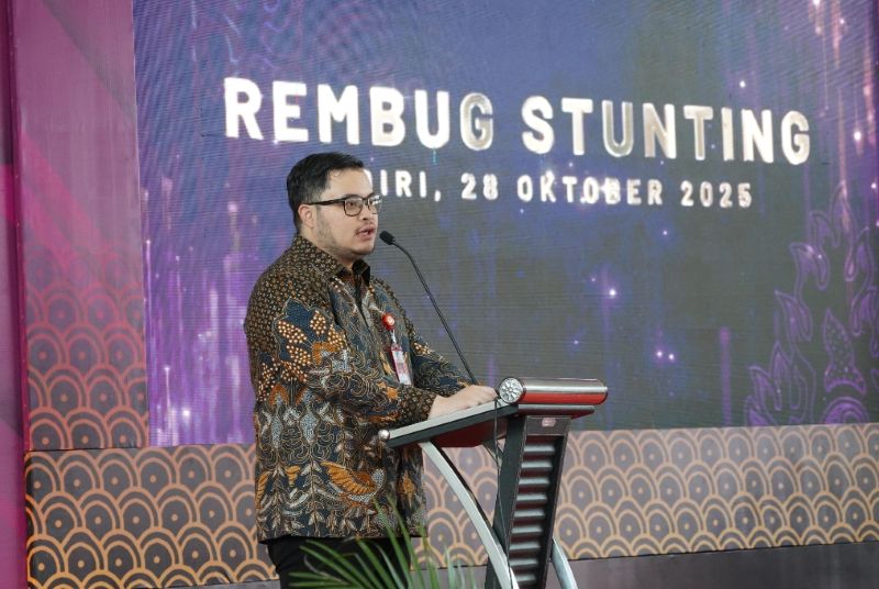 Bupati Kediri Hanindito Himawan Pramana saat memberi sambutan. (Ist).