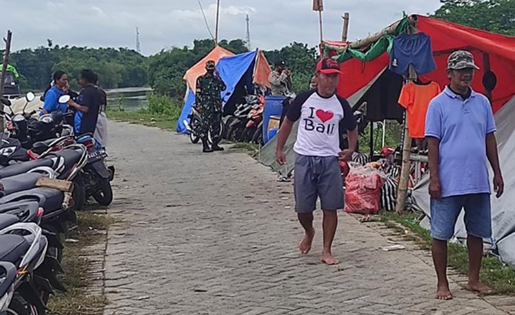 Dua Warga Pengungsi di Tanggul Brantas Jombang Meninggal Dunia, Keduanya Lansia