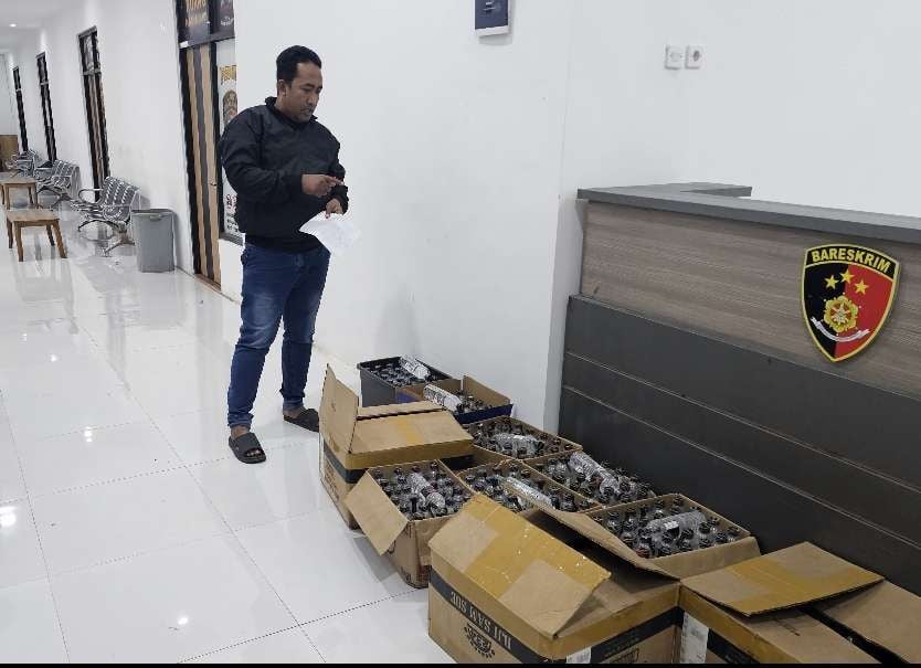 Barang bukti miras hasil razia cipta kondisi jelang Ramadan yang dilakukan Polres Pamekasan