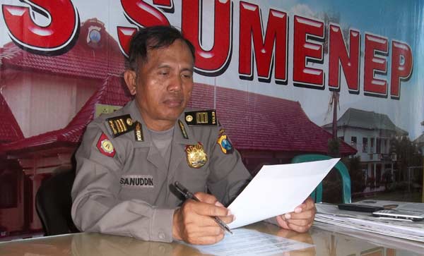Kasubag Humas Polres Sumenep, AKP Hasanuddin. foto: rahmatullah/ BANGSAONLINE