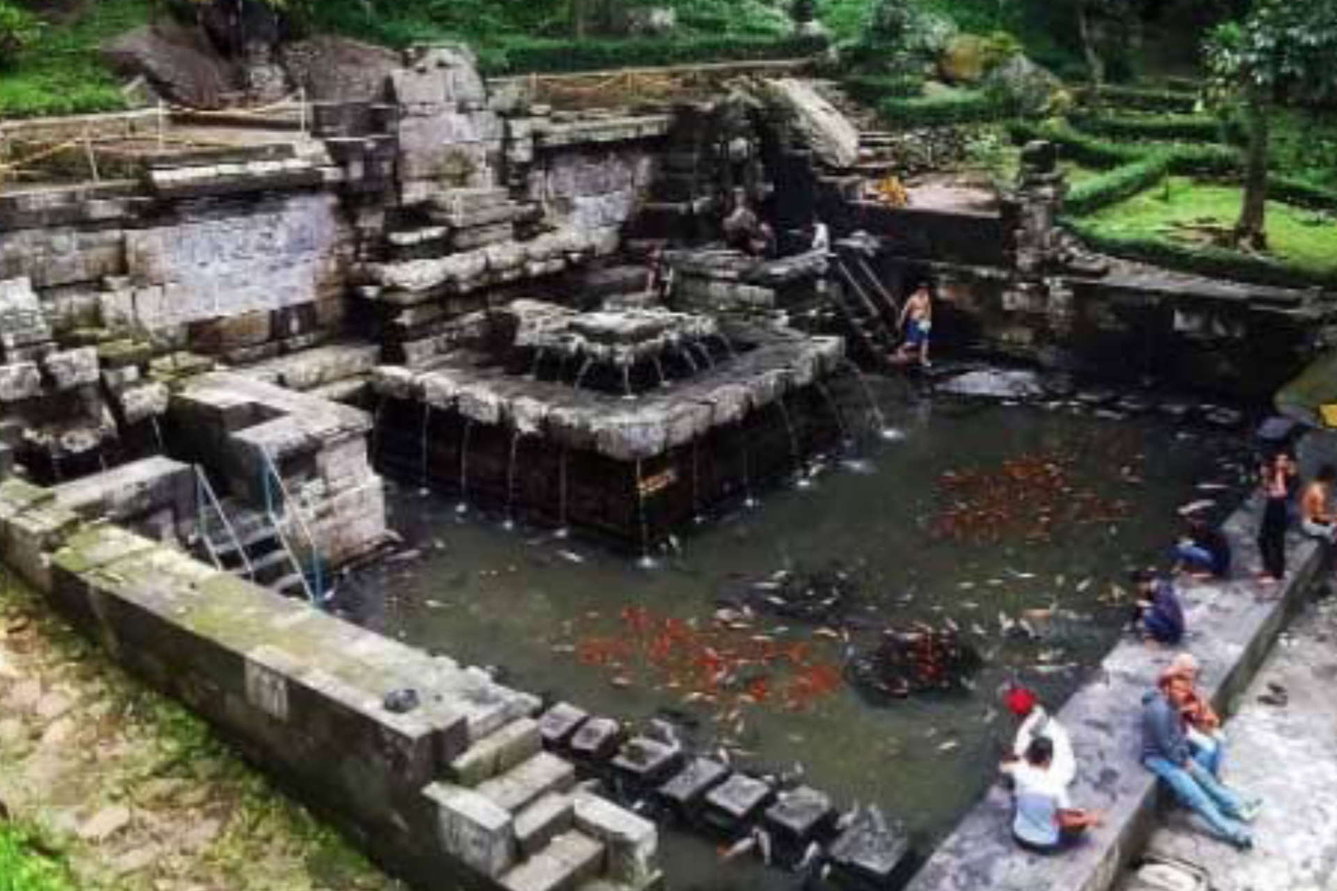 Daya Tarik Candi Jolotundo Mojokerto dan Harga Tiketnya Bulan ini