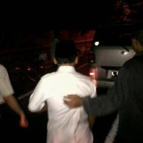 TANGKAP TANGAN. Mantan Bupati Bangkalan Fuad Amin Imron tertangkap tangkap oleh KPK bersama barang bukti koper dan 3 tas besar berisi uang. 