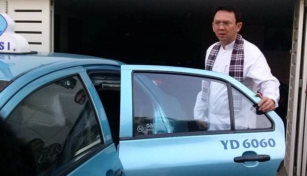 Ahok siap hadapi demo sopir taksi.