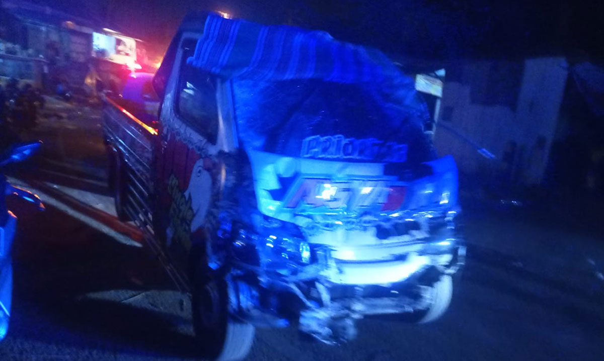 Kondisi pikap usai menabrak peserta karnaval dan truk sound system.