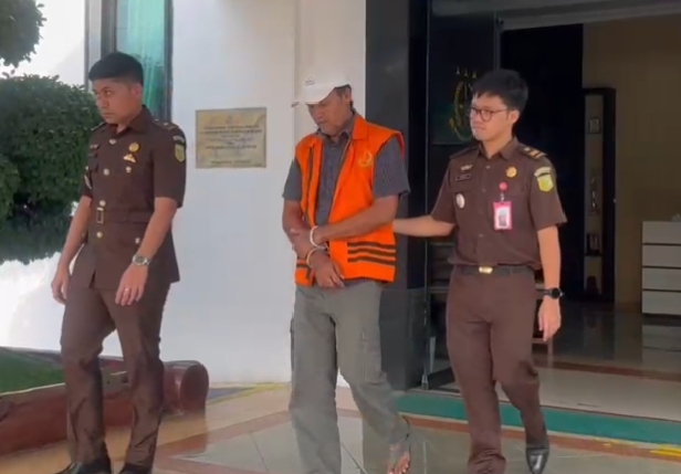 Baru Sehari Dilantik, Kasi Pidsus Kejari Kabupaten Kediri Langsung Tahan 1 Tersangka Dugaan Korupsi