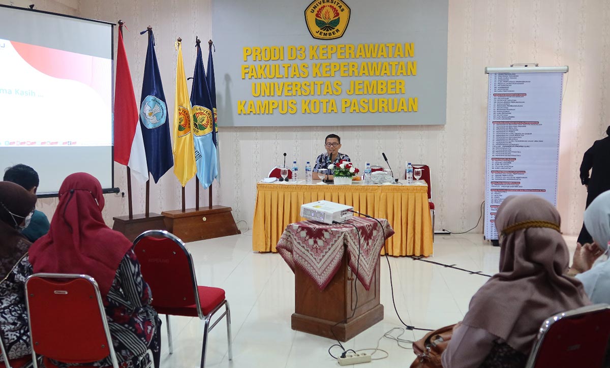 Kunjungan Unej dan Polije ke Unej Kampus Kota Pasuruan yang mengagendakan pertemuan dengan MGBK Probolinggo dan Pasuruan.