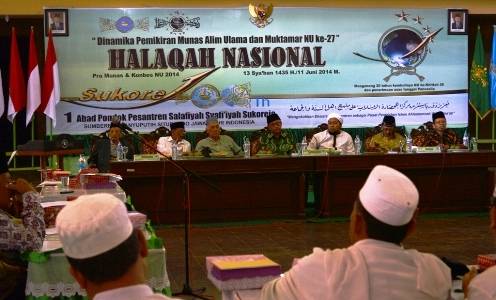 Halaqah NU dalam Rangka Pramunas yang dilaksanakan di PP Salafiyah Syafi’iyah Sukorejo Situbondo. Foto:hadi prayitno/BANGSAONLINE