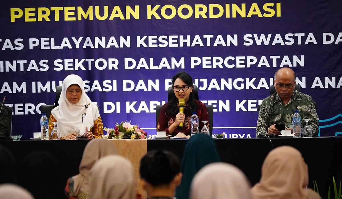 Ketua TP PKK Kabupaten Kediri, Eriani Annisa Hanindhito (tengah) saat memberi sambutan. Foto: Ist