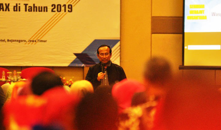 Wakil Ketua Komisi I DPR RI Satya Yudha saat Sosialisasi Redesain USO (Universal Service Obligation) dengan tema "Waspada Berita Hoax di Tahun 2019".