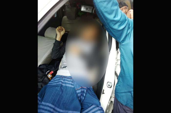 Kondisi korban saat ditemukan tewas di dalam mobilnya.