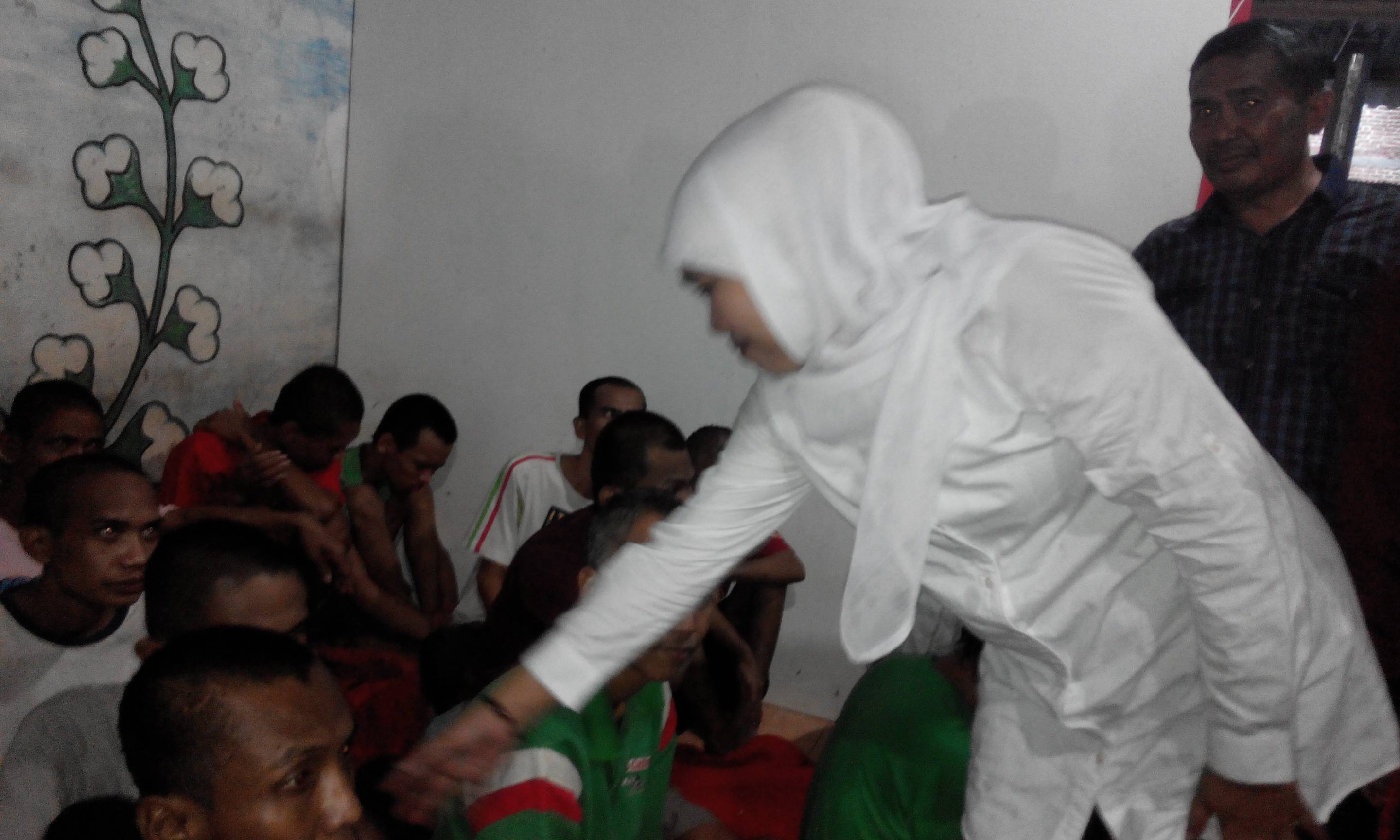 Mensos Tegur Kepala Dinsos Mojokerto karena Tak Urus LKS Padepokan Orang Gila