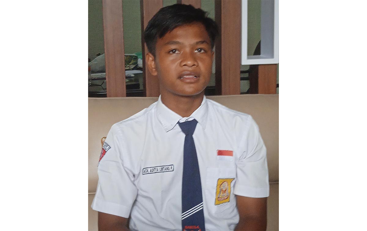 Aditya Lintang Permana, Siswa SMP Negeri 1 Lamongan yang dinobatkan sebagai striker terbaik dalam kompetisi Gala Siswa Indonesia (GSI).